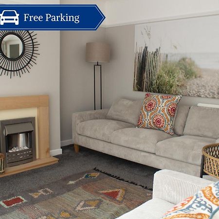 Cosy 3Bed Bungalow In West Kirby, Free Parking 弗兰克比 外观 照片