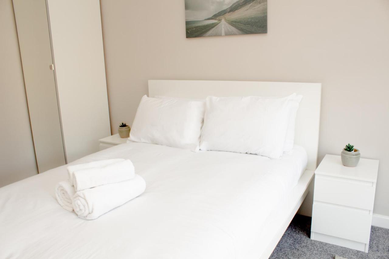 Cosy 3Bed Bungalow In West Kirby, Free Parking 弗兰克比 外观 照片